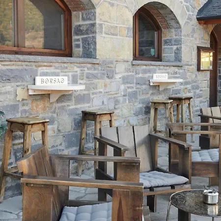 アパートホテル Tres Quinones サジェント・デ・ガジェゴ