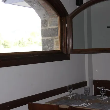 Tres Quinones Apartmanhotel Sallent de Gállego