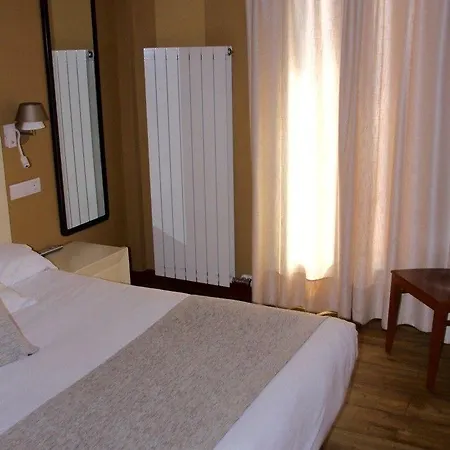 Tres Quinones Apartmanhotel 3*
