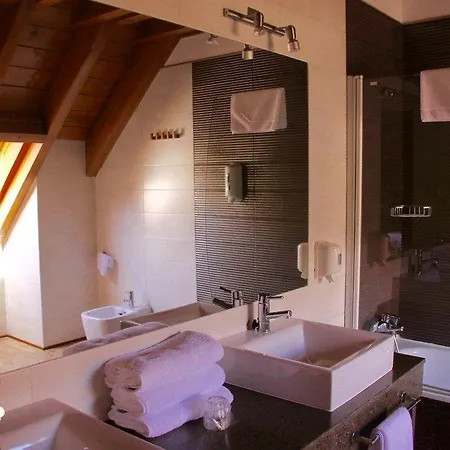 Tres Quinones Aparthotel 3*