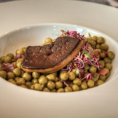 Tres Quinones Apartmanhotel Sallent de Gállego