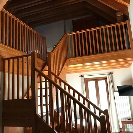 アパートホテル Tres Quinones 3*