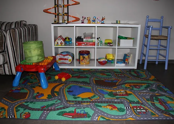 Apartahotel Tres Quiñones 3*