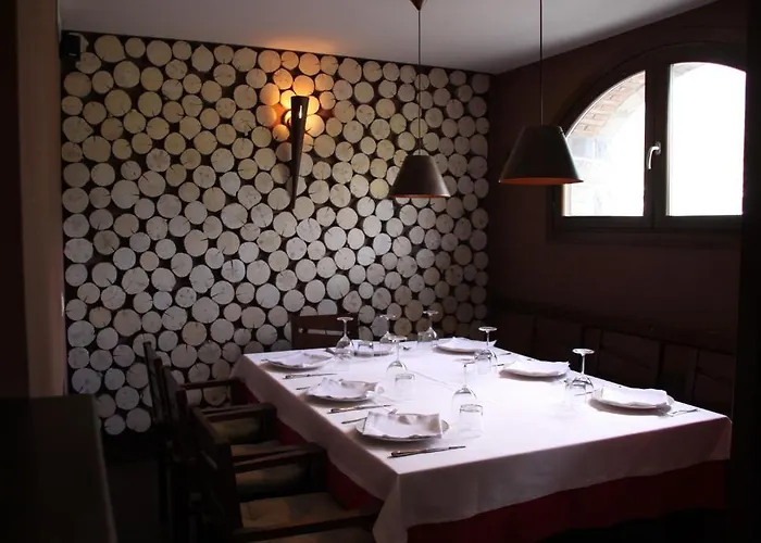 Tres Quiñones Apartahotel