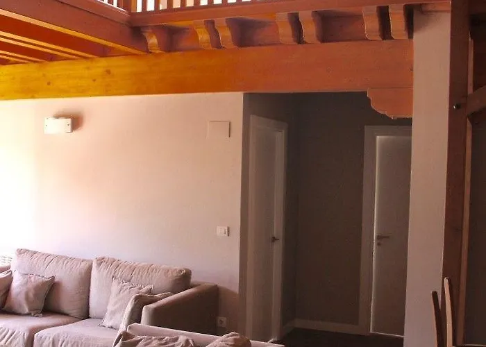 Tres Quiñones Apartahotel