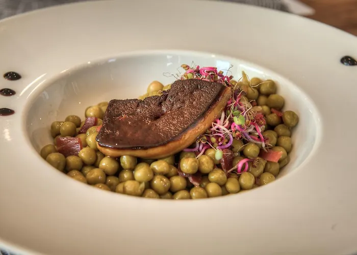 Tres Quiñones Apartahotel Sallent de Gállego