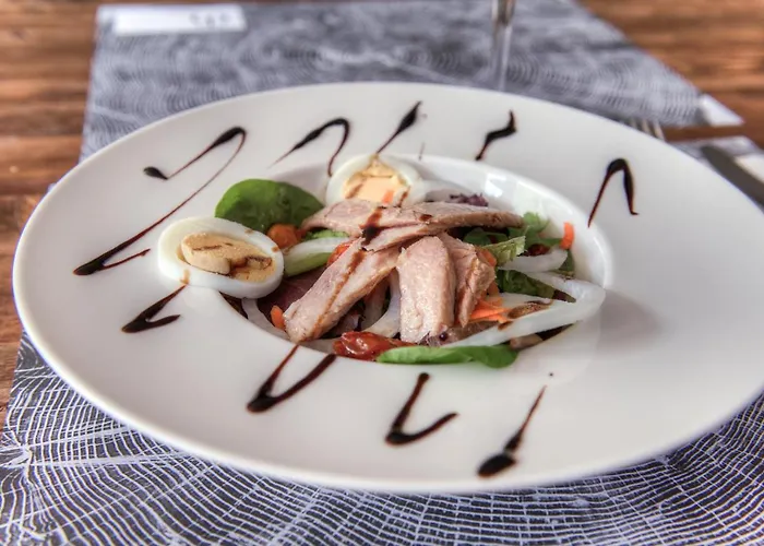 Apartahotel Tres Quiñones